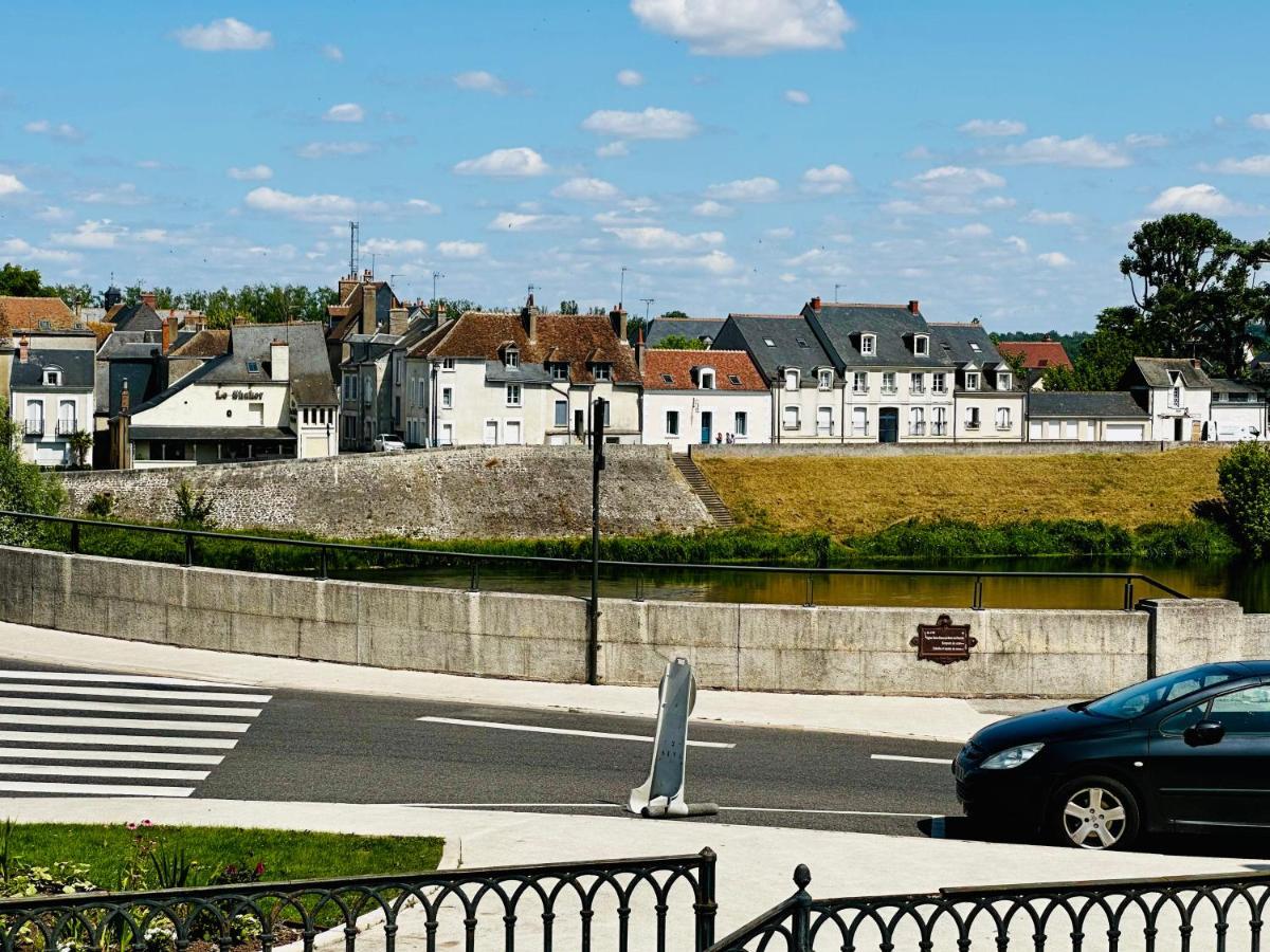 La Maison De L'Elephant Perche Amboise Exterior photo